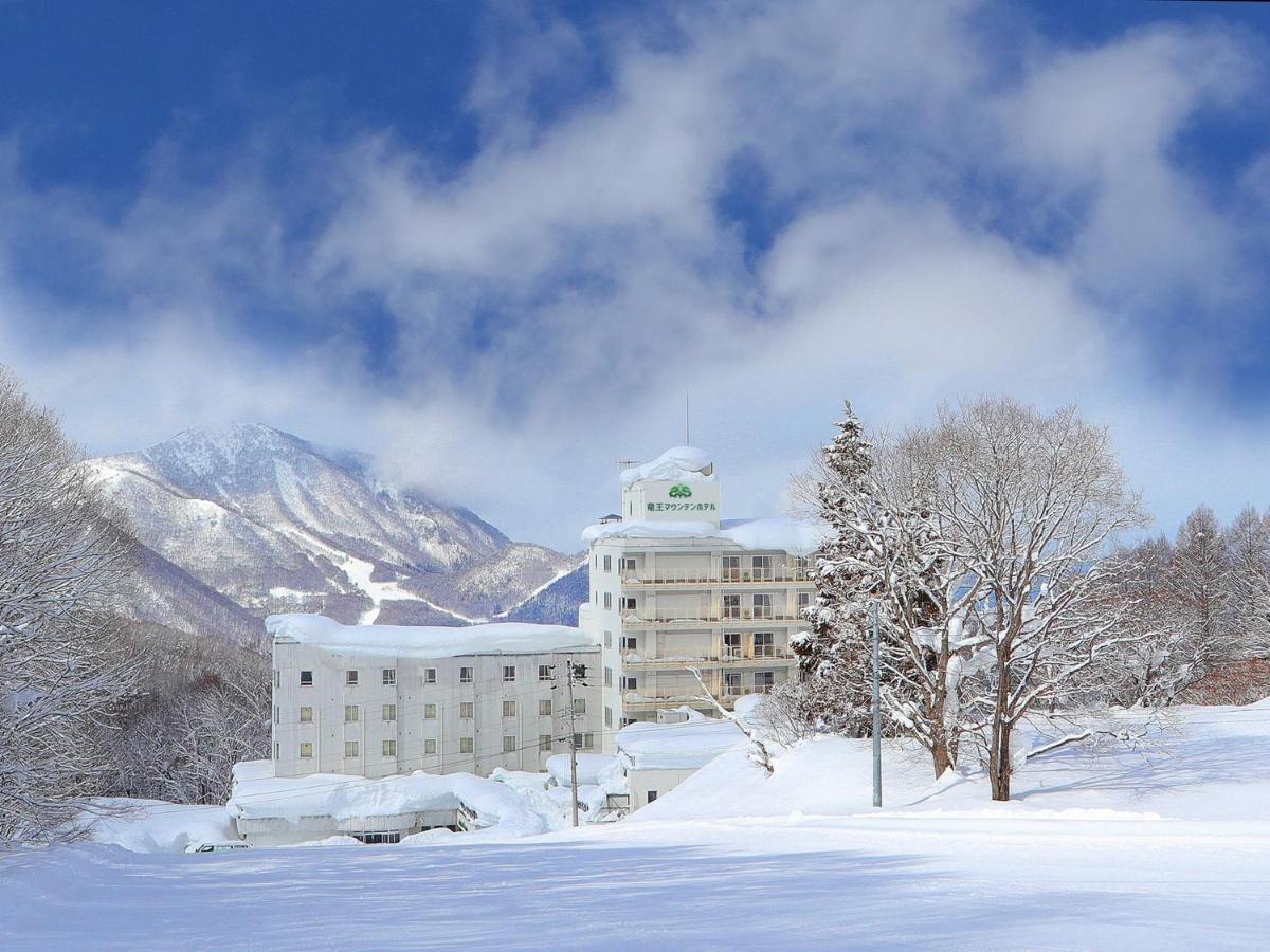 Shimotakai Ryuo Mountain Hotel מראה חיצוני תמונה